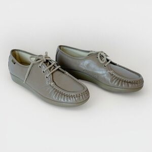SAS Siesta Loafer Lace Up Moccasin Tripad Comfort Beige Office Leather 7.5 N